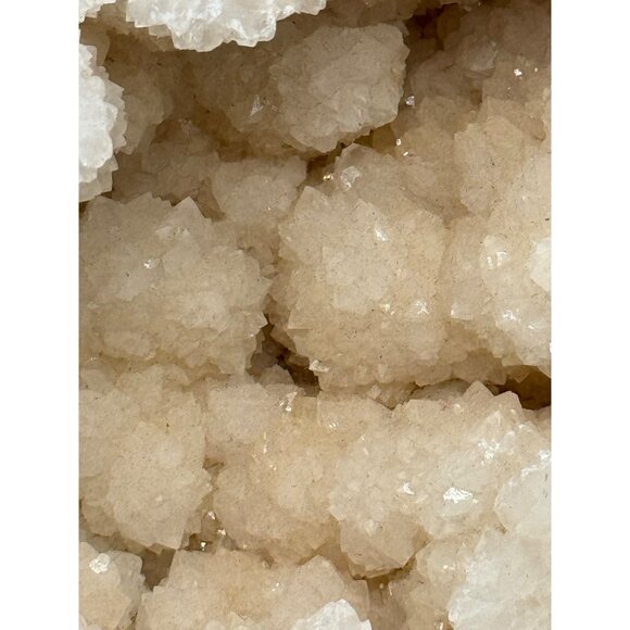 White Chalcedony & Quartz Crystal Geode Specimen Collectors 4.5x4" white READ - Picture 12 of 13